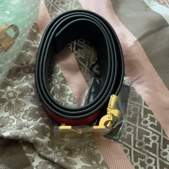 MCM BELT - Picture 2 of 4